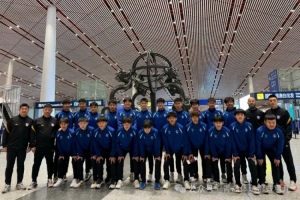 记者：青岛半岛U17梯队抵达西班牙，开启两周的竞技文化之旅