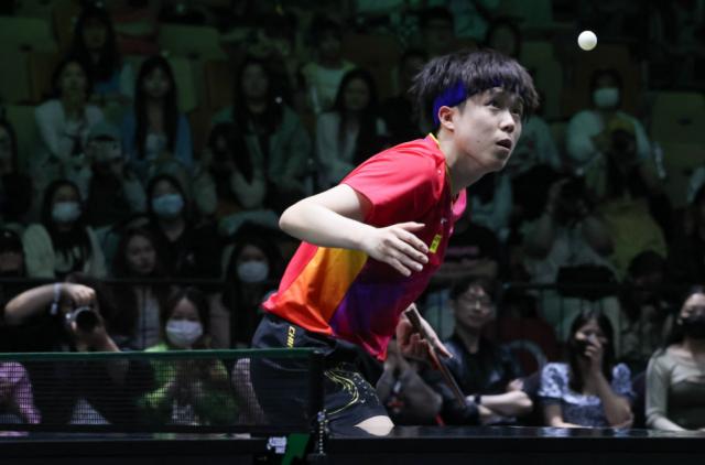 球天下体育APP下载-王楚钦沙特大满贯独揽三金 “面对巴黎 不惧巴黎”